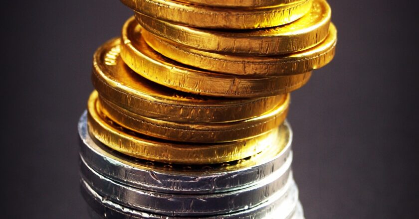 Guvernér ČNB Rusnok si loni vydělal více než tři miliony