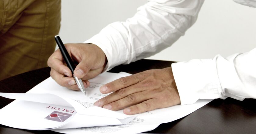 Objem veřejných zakázek vzrostl třiapůlkrát, i kvůli dotacím z EU