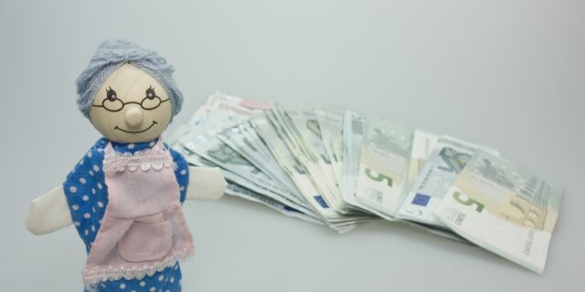 Transformované penzijní fondy loni klientům přinesly osm desetin procenta