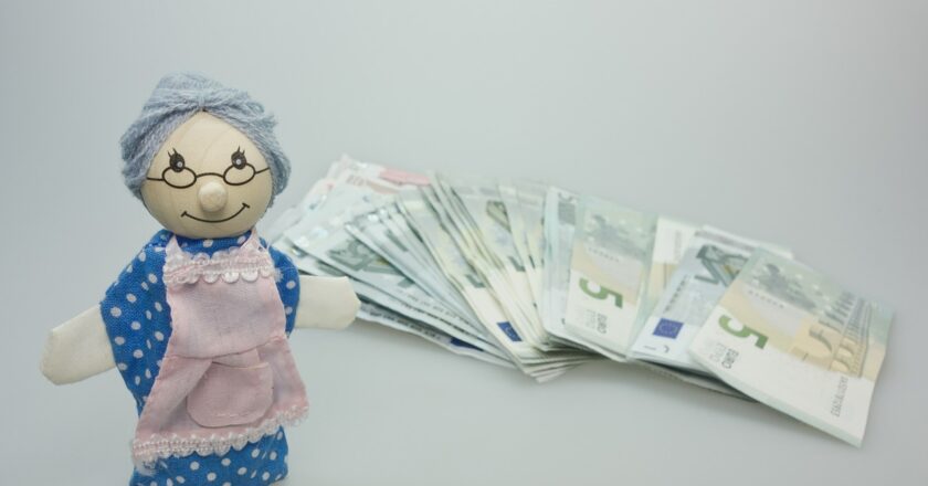 Transformované penzijní fondy loni klientům přinesly osm desetin procenta