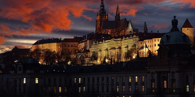 Schmarcz: Má se Babiš bát „antibabiše“? Evidentně ano, ale zatím ho zachraňuje neschopnost pravice