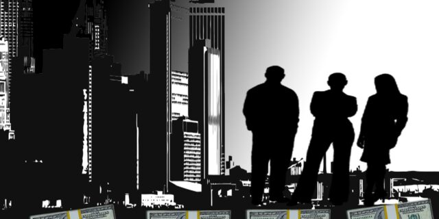 IT firmy převezmou kontrolu nad platebními kanály bank