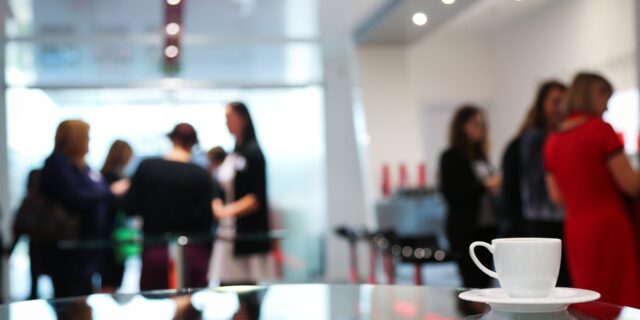 Finanční poradce se nově stává manažerem týmu specialistů