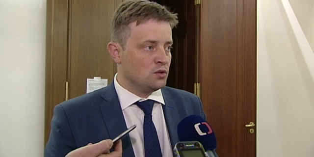 Reportáže a výroky politiků o Finanční správě jsou prý hybridní hrozbou