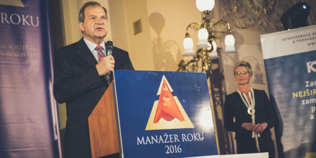 Máme jednu z nejnižších hodinových produktivit práce v EU