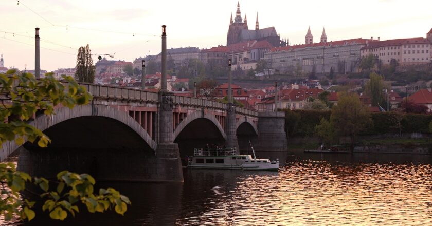 Svaz průmyslu vítá snahy investovat do vodní dopravy