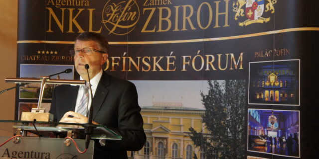 „Jestliže to bude politicky průchodné“ je smutné klišé