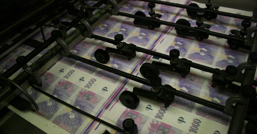 Čtveřice největších bank asi dosáhne rekordního zisku