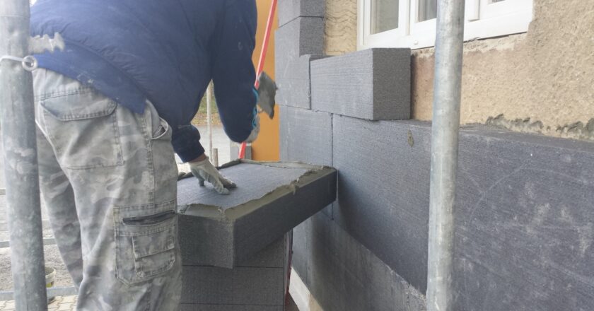 ČNB: V objemu dluhů domácností jsou tři čtvrtiny hypotéky