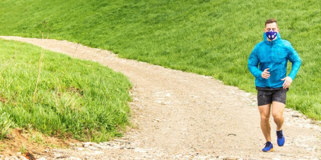 Řepka ničí půdu. To zas jednou ekologové zachraňovali planetu