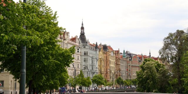 Pražské byty jako investice strčily do kapsy zlato i burzu