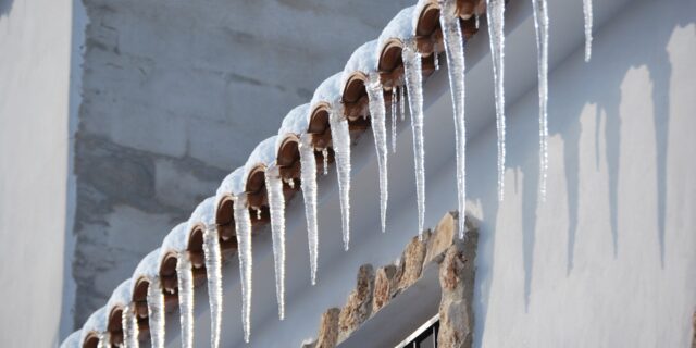 Nezaměstnanost kvůli konci sezony v prosinci stoupla