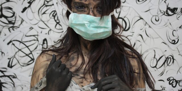 Firmy kritizují zrušení karenční doby i růst minimální mzdy