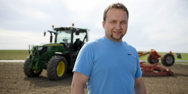 Dědeček vytvořil rodokmen do roku 1620, předci byli zemědělci