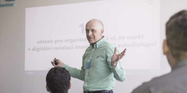 Státy opakovaně selhávají, v ekonomice nemají co pohledávat