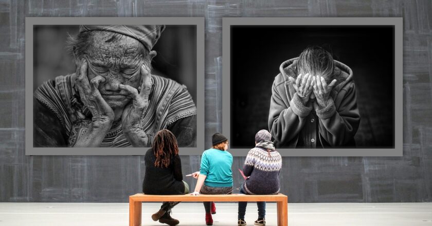 Tři pětiny lidí považují zadlužení Česka za závažný problém