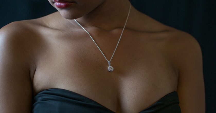 Loni se celosvětově prodalo luxusní zboží v rekordní hodnotě