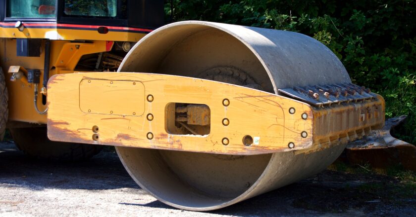 Blíží se konec obstrukcí u významných veřejných staveb?