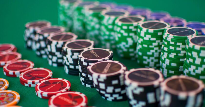 Radnice v Praze dostanou peníze z rezervy a hazardu