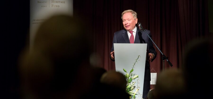 Máme u nás stále ještě silné byrokratické myšlení (II)