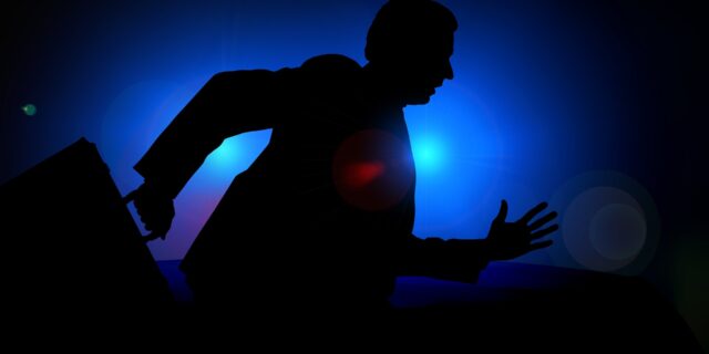 Návrh rozšíření kompetencí celníků mají politici za nesystémový