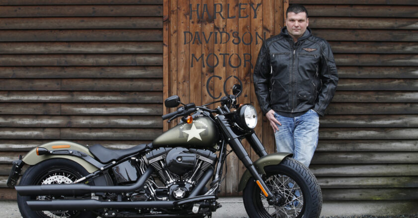 Na snění není příliš času, svět se valí rychle dopředu