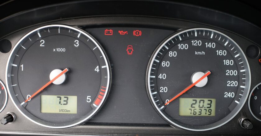 EU žádá kvůli boji proti přetáčení přeshraniční výměnu záznamů