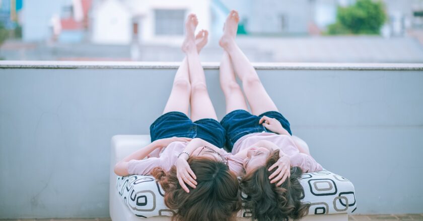 Mladí lidé vesměs neví, kolik rodiče platí za bydlení