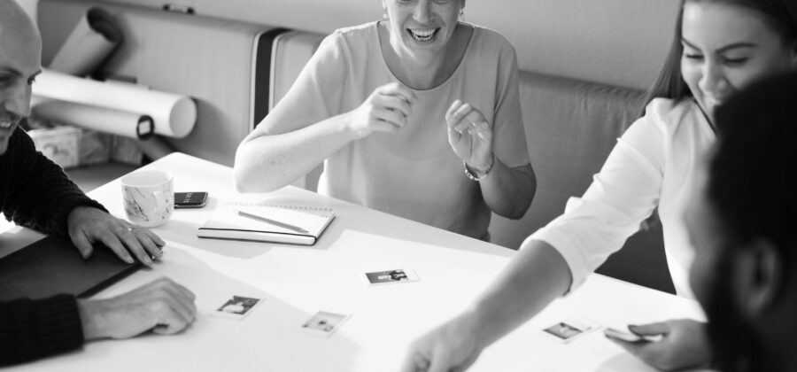 Jazykové trendy? Angličtina nutnost, druhý jazyk velká výhoda