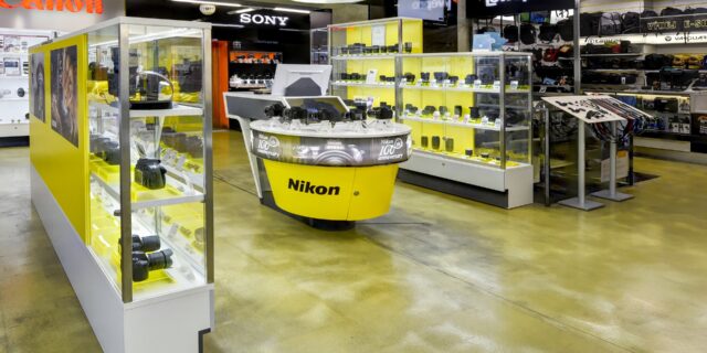 Mobil je určen pro universální a jednoduché fotografování (II)