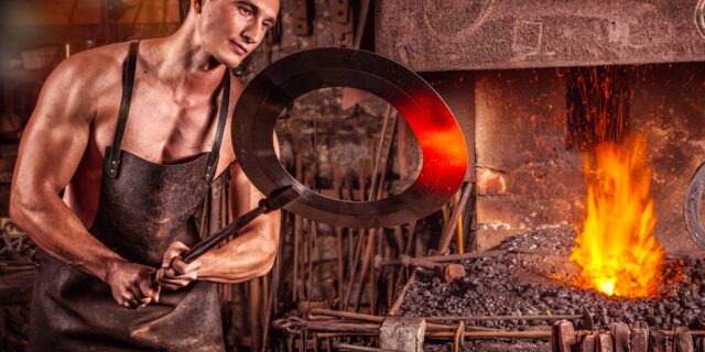 Podmínky podnikání se podle HK zhoršily, spustila pomocný systém