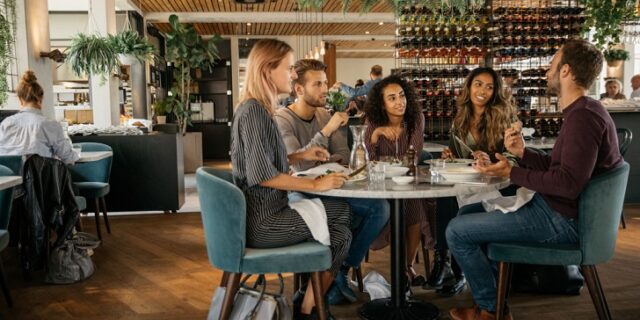 Zájem o podnikání mezi mladými roste. V začátcích jim pomáhají inkubační programy i dostupnost vhodných nástrojů