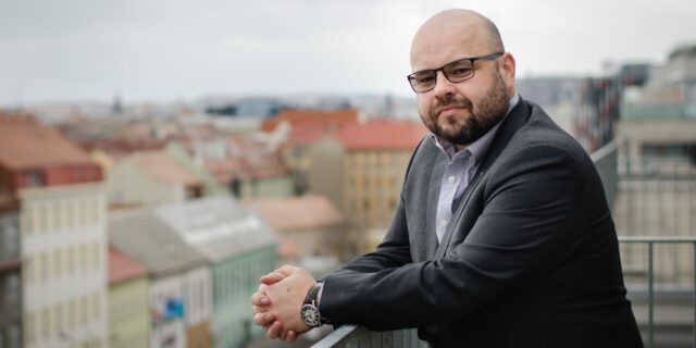 „Fachidioti“ firmu nespasí, i kdyby měli sebelepší odborné renomé