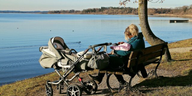 O zvýšení některých daní ani o rodičovské Sněmovna nerozhodla