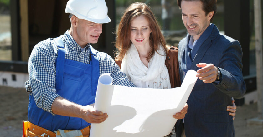 Kdy spadnou ceny nemovitostí? Vyplatí se nákup ještě teď?