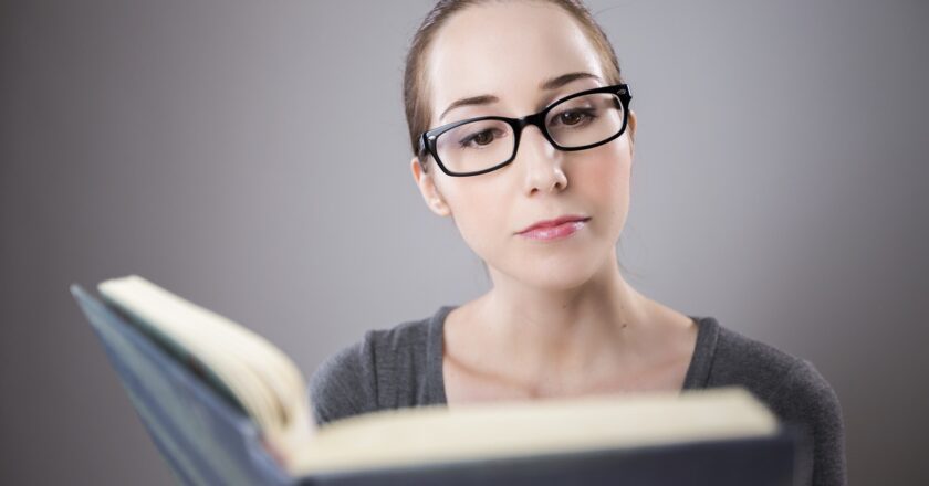 Poslanci navrhují pro učitele placené roční tvůrčí volno