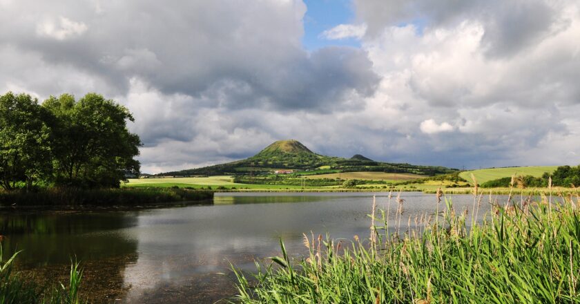 Komunisté krajinu a půdu poničili, teď ji chtějí chránit