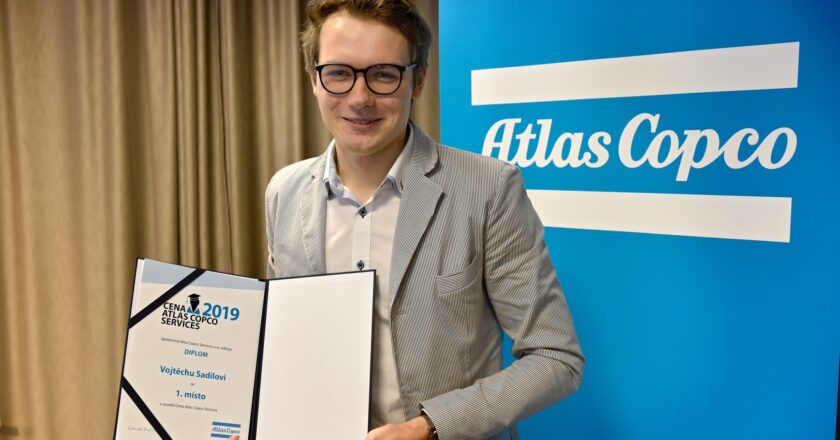 Student díky uplatnění teorie chaosu vydělal na finančních trzích