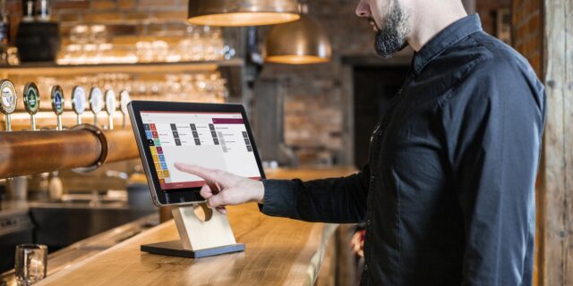 Všechny firmy zřejmě ještě příspěvky z Antiviru za březen nemají