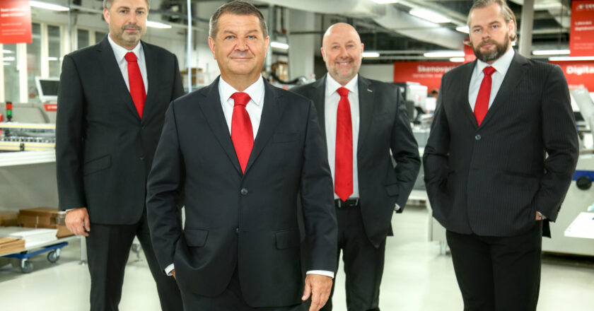 Zakladatelé fotili na svatbách a ještě večer fotky donesli přímo na hostinu