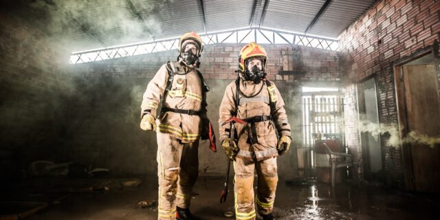 Hasiči odkládají postihy za neprovedení revize. Co na to pojišťovny?