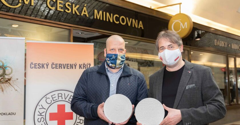Červený kříž: Chcete poděkovat za nezištnou pomoc? Věnujte medaili