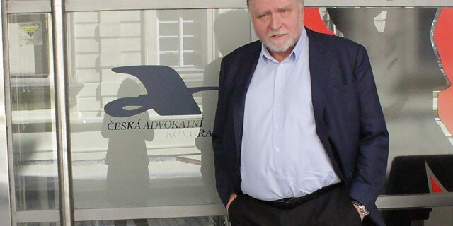 Tomáš Sokol: Klient se musí rozhodnout, zda chce profesionálního advokáta, nebo holomka práva