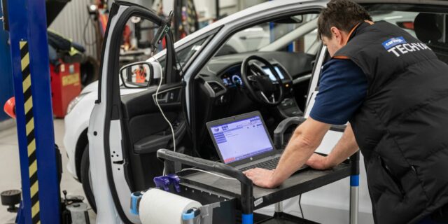 Češi utratili za ojetá auta o dvacet sedm miliard méně než vloni