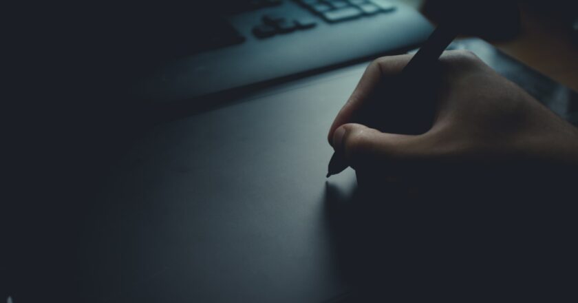 Tisková zpráva České advokátní komory k dnešnímu podpisu novely vyhlášky MS (advokátního tarifu) ministrem Pavlem Blažkem