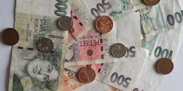 CETA: Dramatický nárůst vládních výdajů v posledních letech