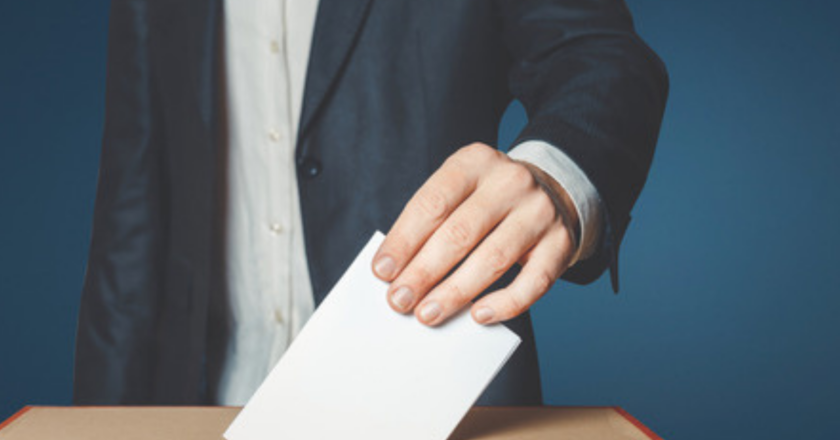 Daňhel: Nástrahy a paradoxy veřejné volby      