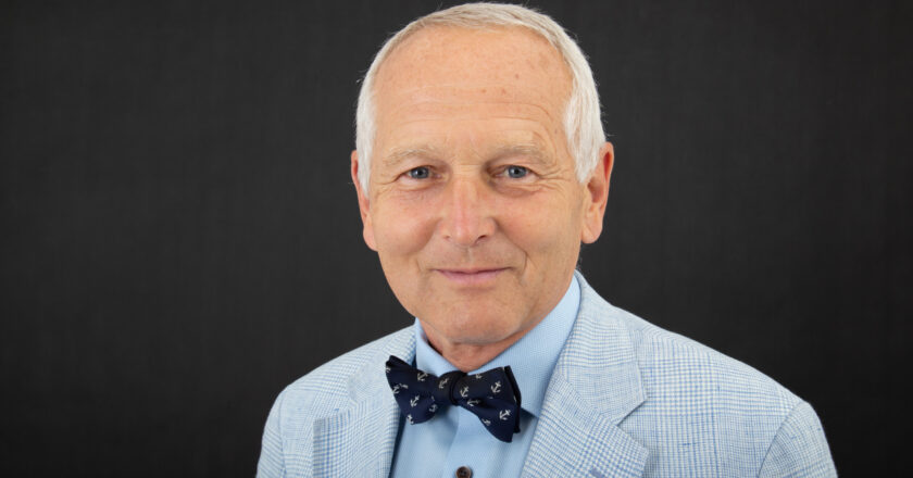 Na tvrzení, že lidé nad šedesát pět let patří do kritické skupiny, jsem alergický