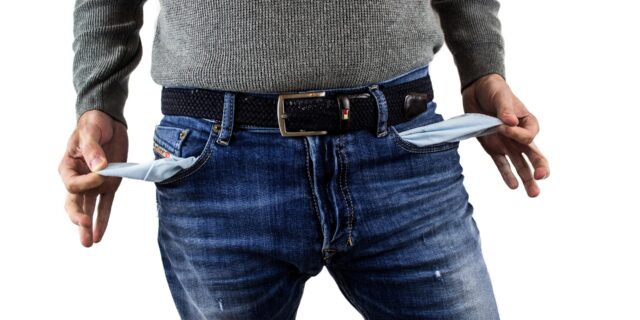 Covid-19 má na světovou ekonomiku větší dopad než velká finanční krize před dvanácti lety