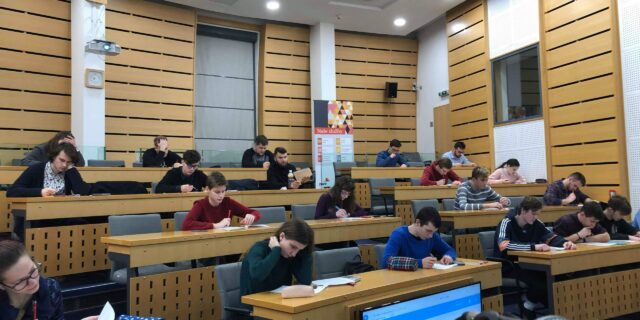 Zájem středoškoláků o ekonomii roste